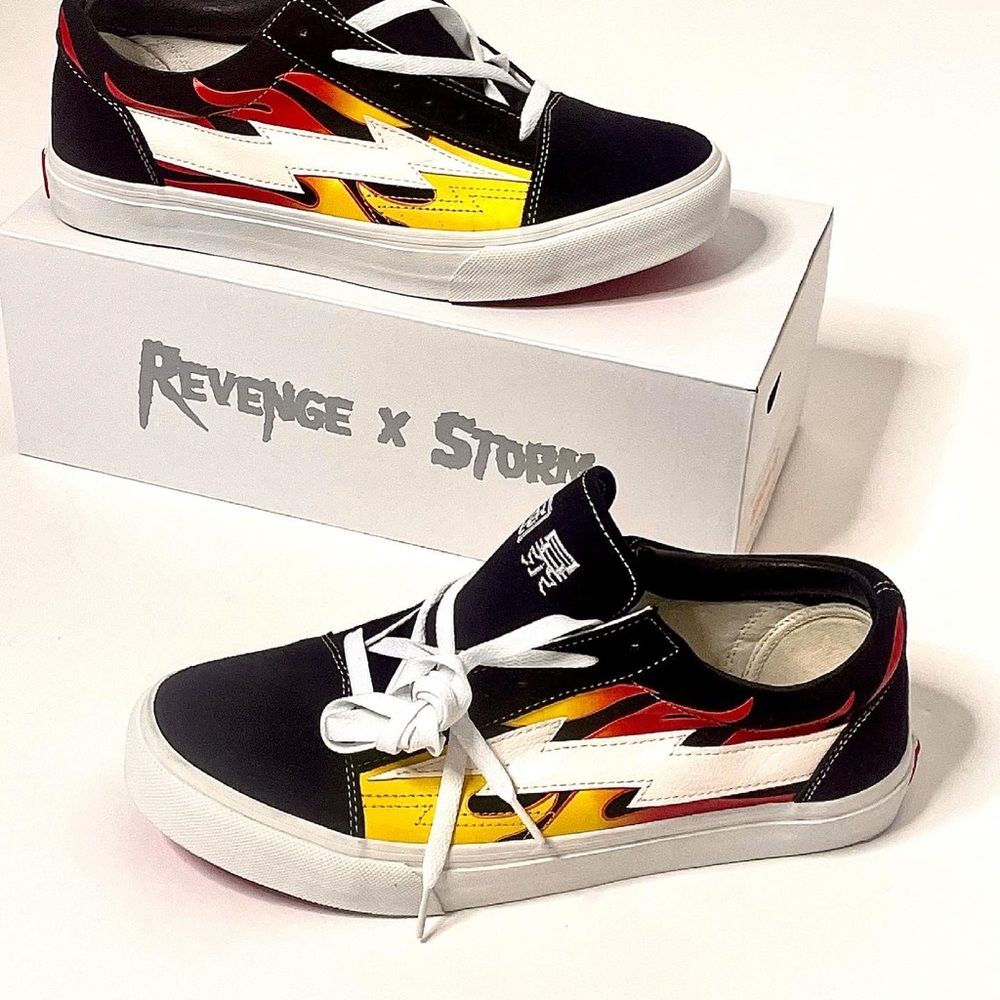 NEW REVENGE X STORM (Revenge-Flame) Men’s Sz11